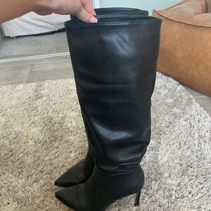 Elegant Black Knee-High Women's Boots